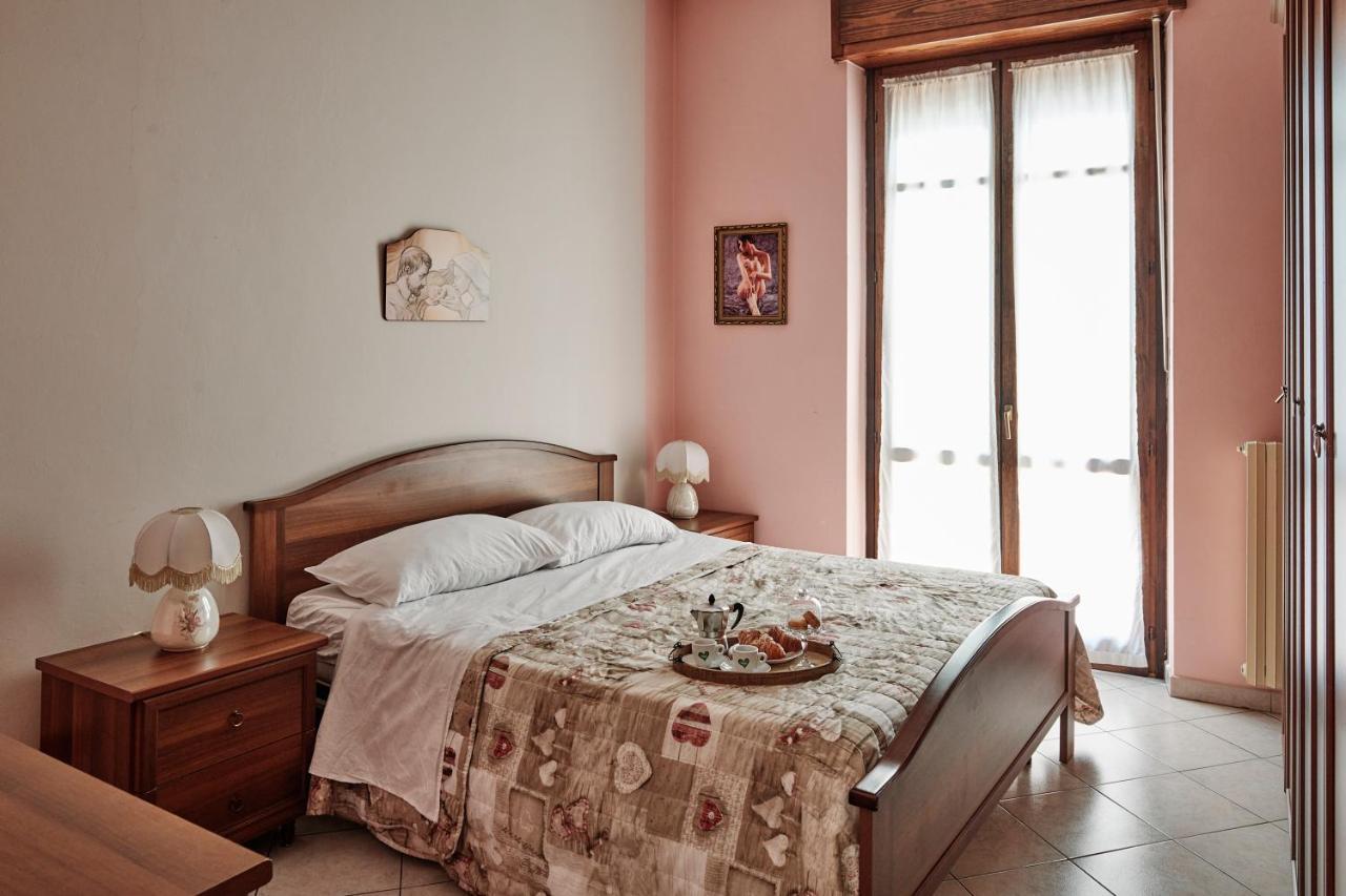 Terrazza Di Alfieri - Alloggio Con Terrazza Privata Nel Centro Di Asti Zewnętrze zdjęcie