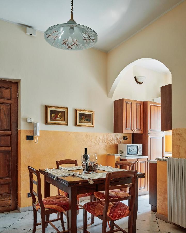 Terrazza Di Alfieri - Alloggio Con Terrazza Privata Nel Centro Di Asti Zewnętrze zdjęcie